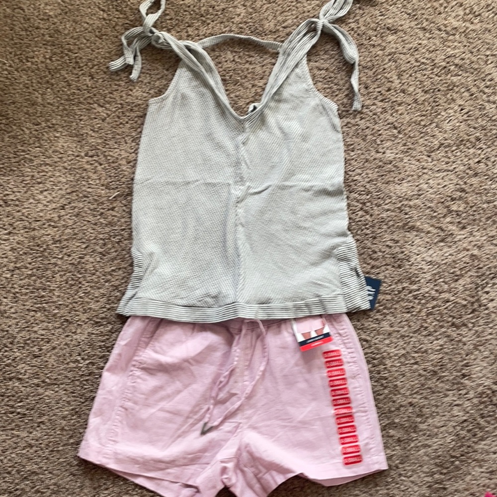 Women’s XS outfit
032